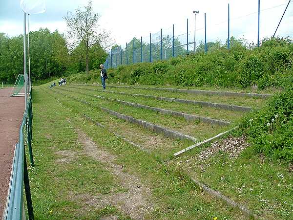 Stadion an den Hochbrücken - Kiel-Holtenau