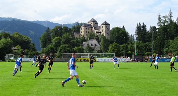 Schloßbadarena - Bruck an der Großglocknerstraße