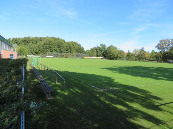 Geschwister-Scholl-Stadion Nebenplatz 2 - Klötze