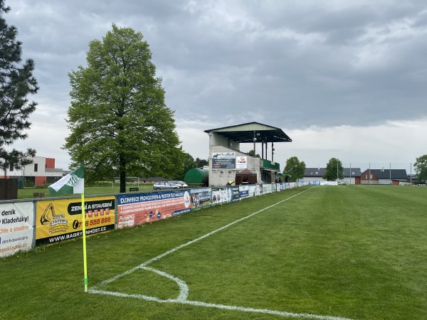 Stadion Vojtěcha Zeithamla - Hostouň u Prahy