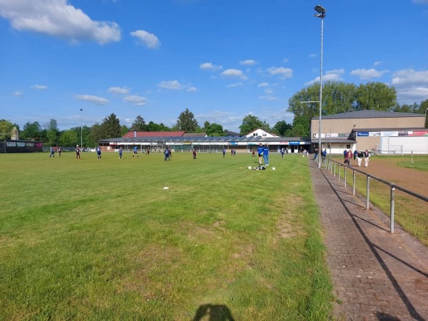 Sportzentrum am Schwimmbad Platz 2 - Bad König/Odenwald