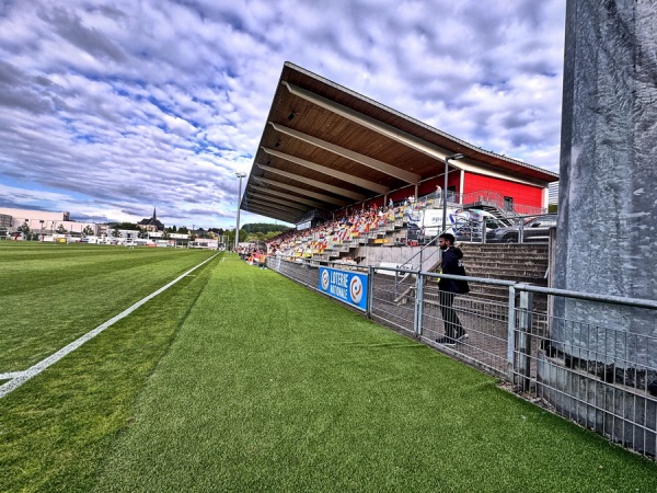 Stade Municipal de la Ville de Differdange - Déifferdeng-Uewerkuer (Differdange-Obercorn)