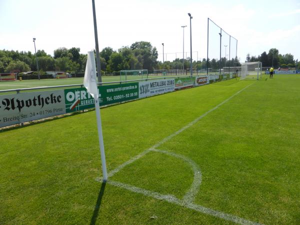 Willy-Tröger-Stadion - Pirna