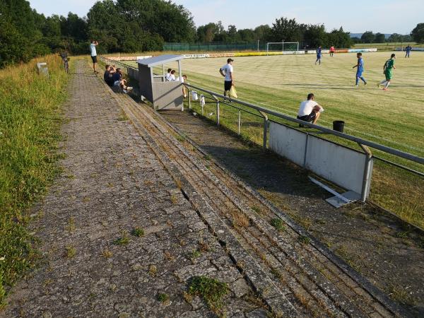 Sportgelände hinter der Mainbrücke - Kemmern