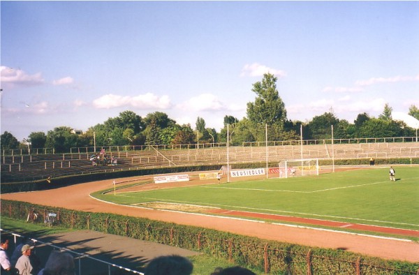 Tiszaligeti Stadion (alt) - Szolnok