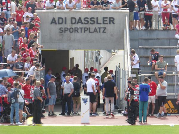 Adi-Dassler-Sportplatz - Herzogenaurach