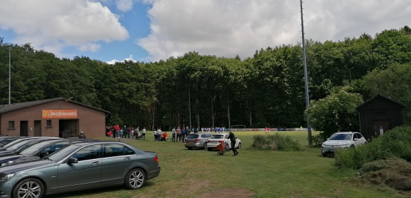 Waldstadion - Wißmannsdorf-Koosbüsch