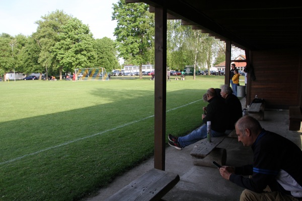 Sportplatz Zur Mühle - Warburg/Westfalen-Ossendorf