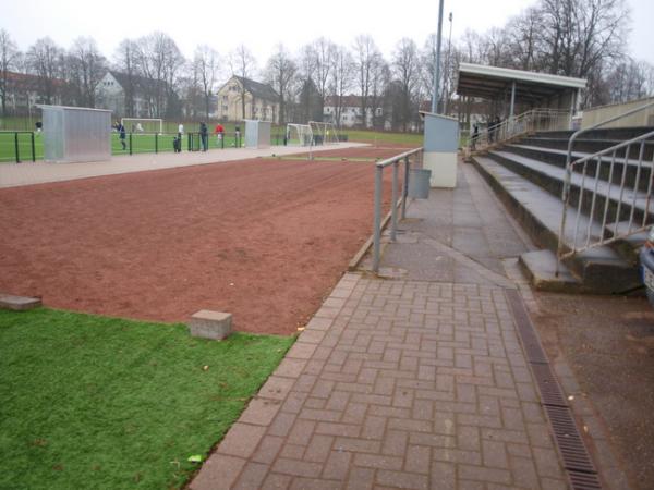 Manfred-Scheiff-Stadion der Bezirkssportanlage Am Krausen Bäumchen - Essen/Ruhr-Bergerhausen