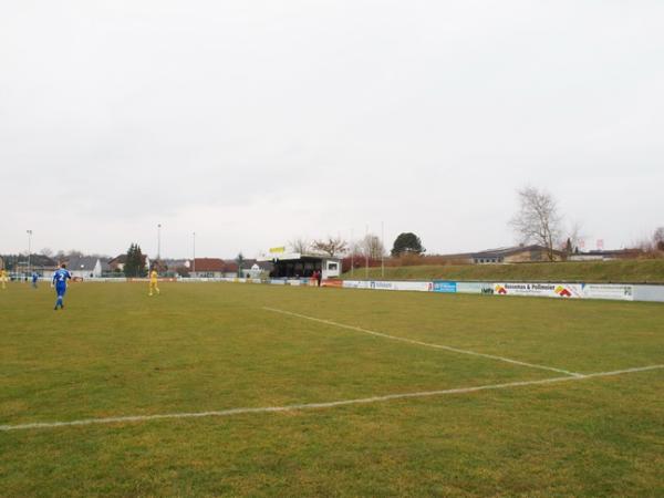 Sportzentrum Oerlinghauser Straße - Schloß Holte-Stukenbrock