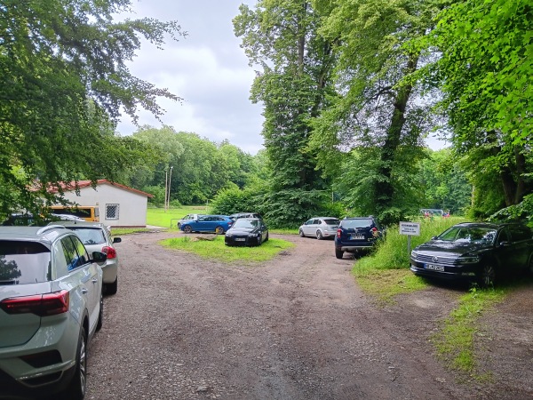 Sportplatz im Schloßpark - Süderholz-Klevenow