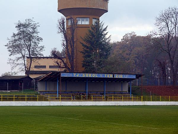 Fotbalový stadion U Sokolovny - Terezín