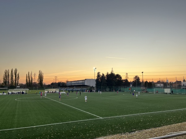 Stadion Rapid Ružinov ihrisko 2 - Bratislava-Ružinov