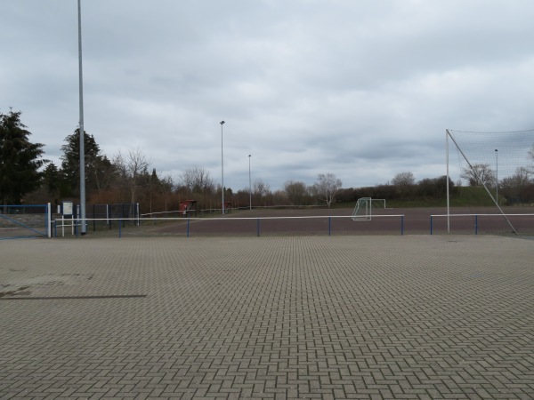 Sportanlage Magdeburger Straße Platz 2 - Gröningen