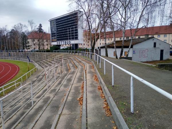 Max-Reimann-Stadion im Sportzentrum Cottbus - Cottbus