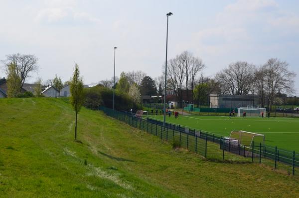 Sportplatz Feldgartenstraße - Euskirchen-Großbüllesheim