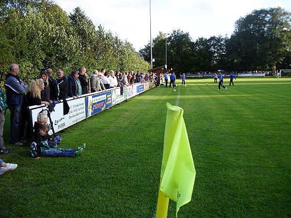 Sportplatz Blumenstraße - Hagen/Bremischen