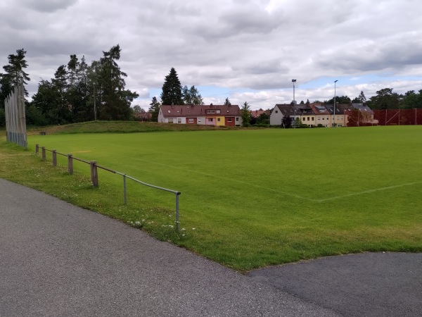 Sportpark Valznerweiher Platz 9 - Nürnberg-Zerzabelshof
