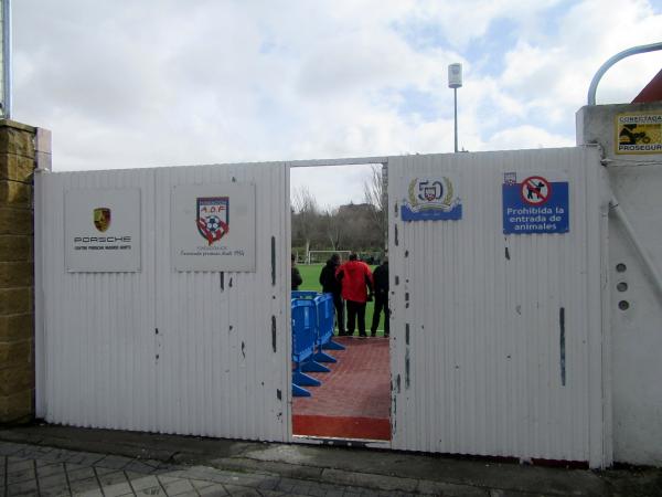 Campo de Fútbol La Fundación - Madrid, MD