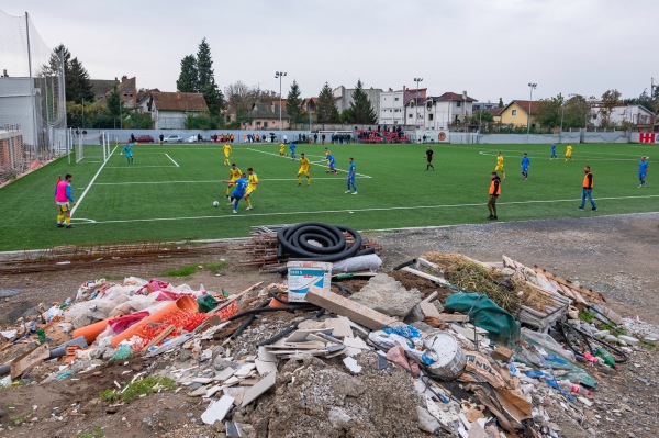 Stadion FK Milutinac - Zemun