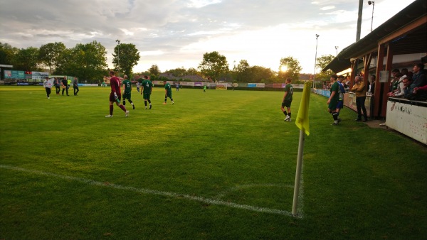 Franz Heuberger Stadion - Straß