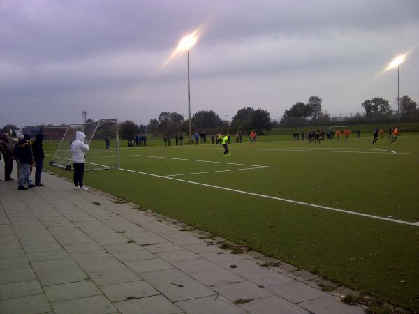 Bezirkssportanlage Hemelingen Platz 2 - Bremen-Hemelingen