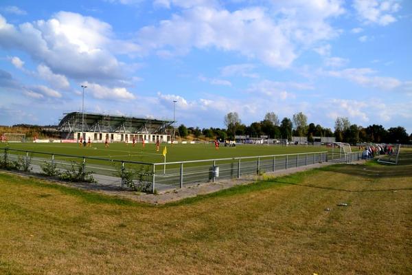Hennes-Weisweiler-Sportpark - Erftstadt-Lechenich