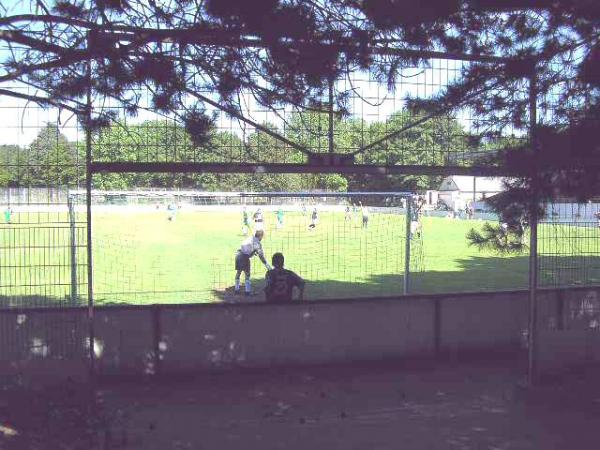 Bezirkssportanlage Warbruckstraße I / MTV-Stadion - Duisburg-Marxloh