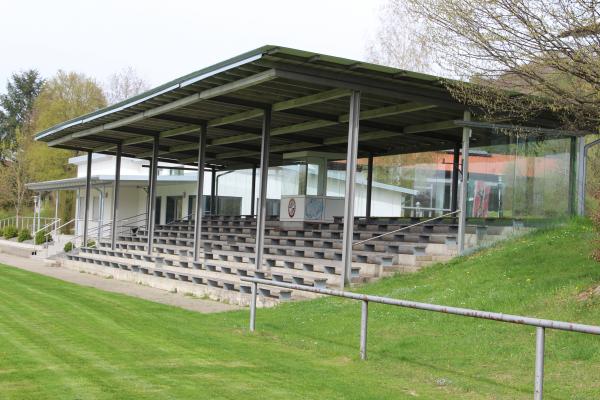 TSV-Stadion - Rot/Rot