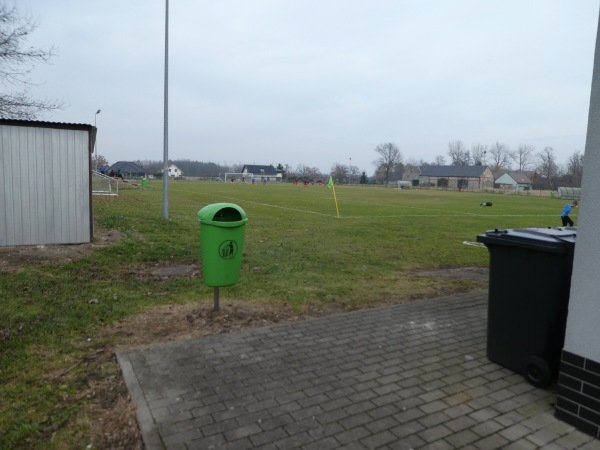 Stadion w Gromadka - Gromadka