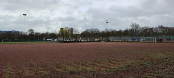 Bezirkssportanlage Döhren B-Platz - Hannover-Döhren