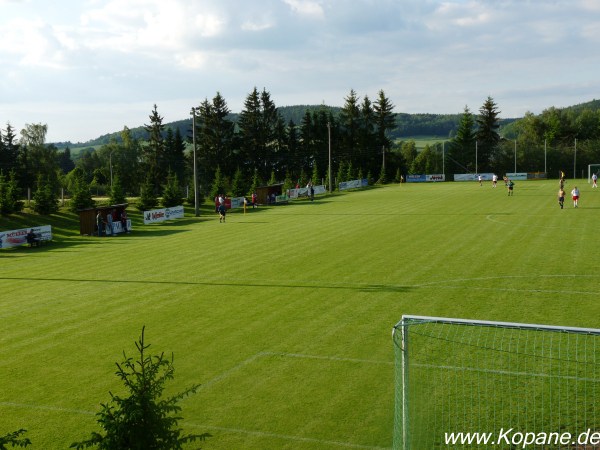 Sportplatz am Hänscheberg - Neusalza-Spremberg