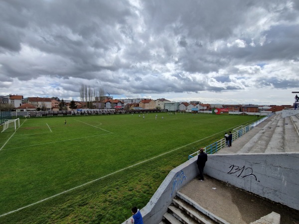 Stadiumi Ferki Aliu - Vučitrn (Vushtrri)