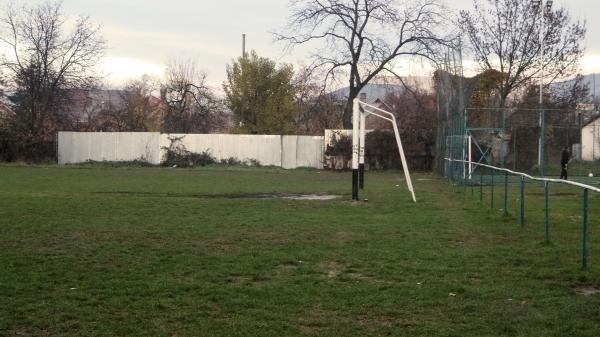 Stadion shkoly 7 - Uzhhorod