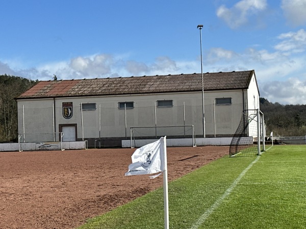 Petersbergstadion - Waldfischbach-Burgalben