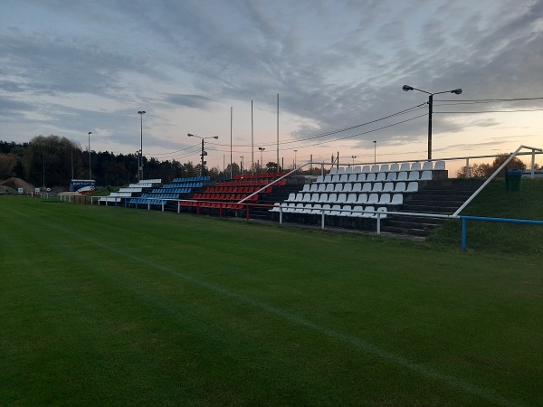 Stadion w Milanówek - Milanówek