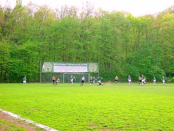 Waldsportplatz Beckerwiese - Frankfurt/Main-Oberrad