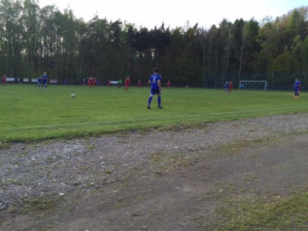 Sportplatz Hochweitzschen - Großweitzschen-Hochweitzschen