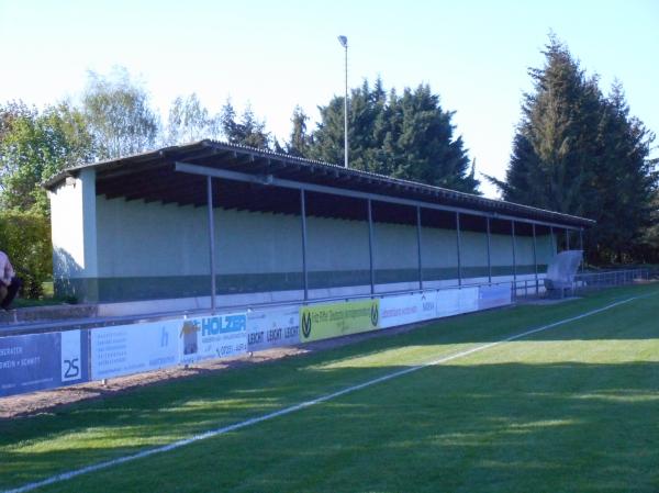 Kohlfahrtstadion - Karlsdorf-Neuthard