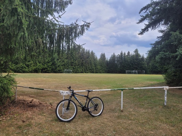 Gebörne-Sportplatz - Königsee-Garsitz