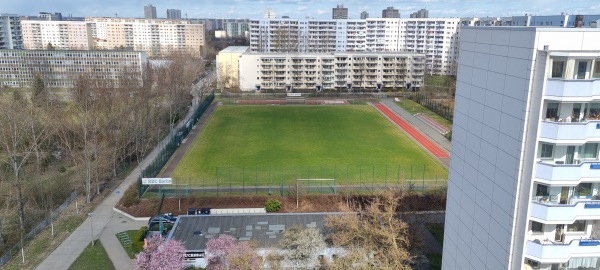 Sportplatz Franz-Stenzer-Straße - Berlin-Marzahn