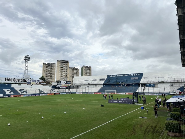 Estadio Centenario Ciudad de Quilmes - Quilmes, BA