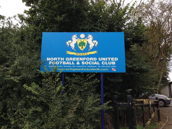 Berkeley Fields - Greenford, Greater London