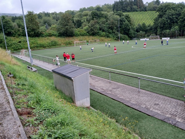 Sportplatz Taunusstraße - Oestrich-Winkel-Hallgarten