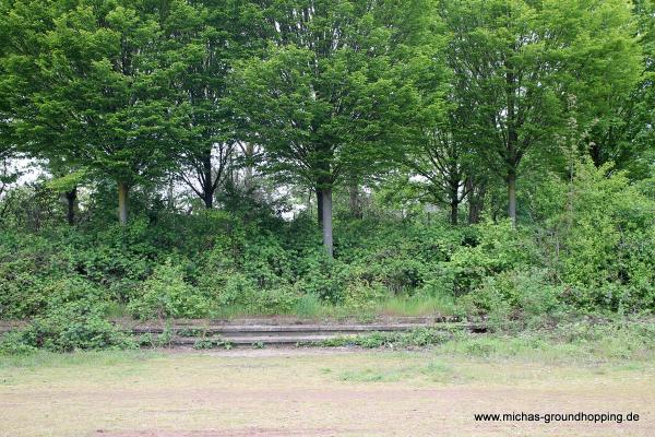 Sportplatz Herdecker Straße - Düsseldorf-Rath