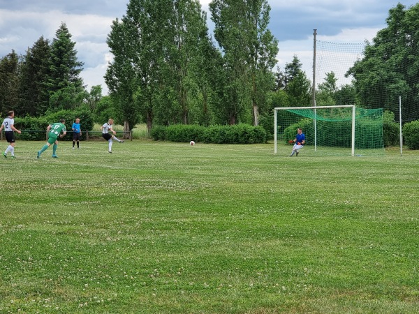 Sportanlage Beiersdorf - Beiersdorf-Freudenberg