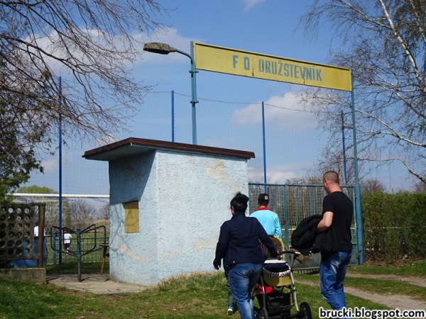 Futbalové ihrisko Smolinské - Smolinské