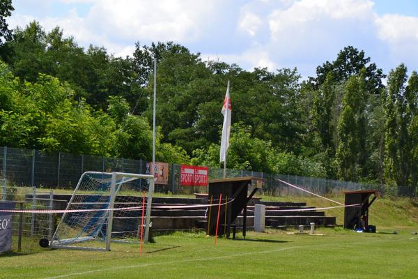 Waldstadion - Sandersdorf-Brehna-Petersroda