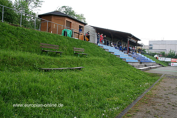 Stadion Richard-Müller-Straße - Fulda-Lehnerz