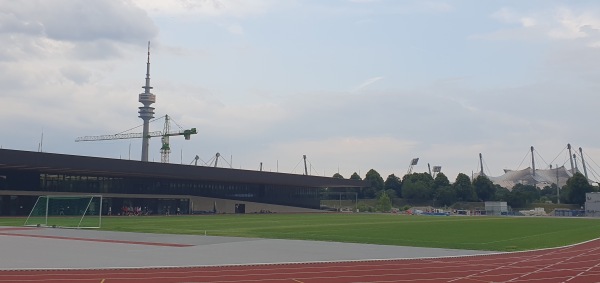 TUM Campus im Olympiapark - München-Milbertshofen-Am Hart